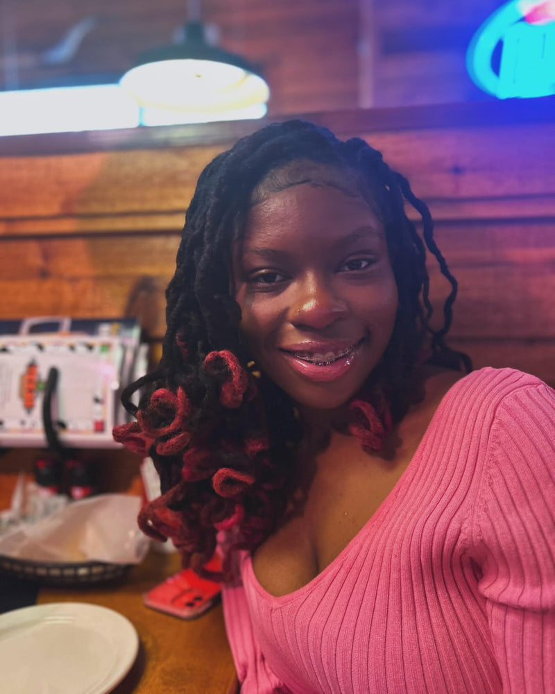Customer reviews by @Mia Thomas